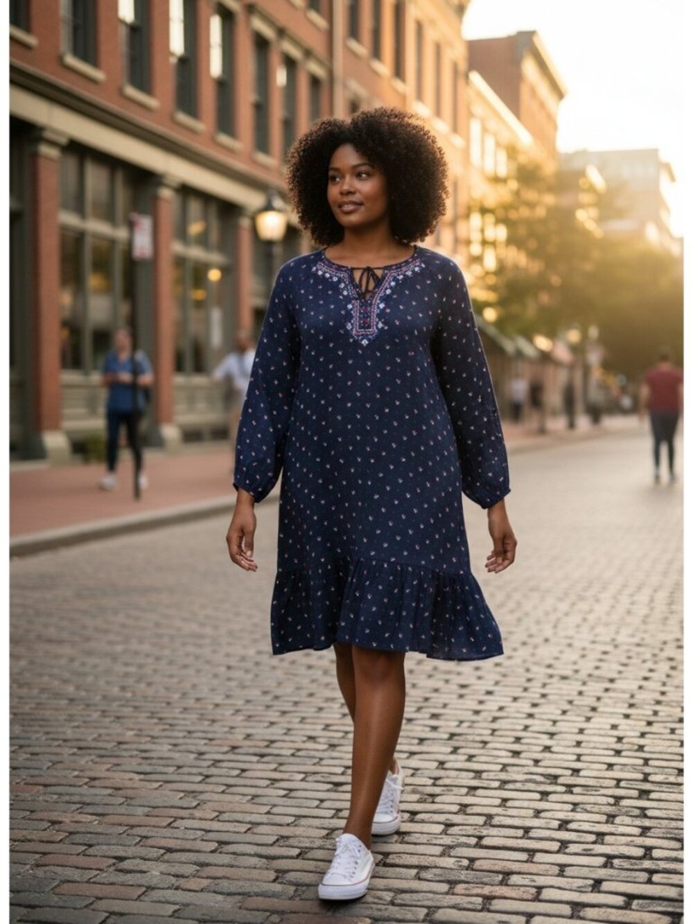 OLD NAVY Womens Tunic Dress Sz 1X Floral Boho Embroidered Navy NWT Peasant